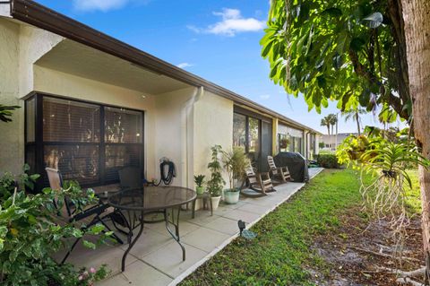 A home in Lake Worth