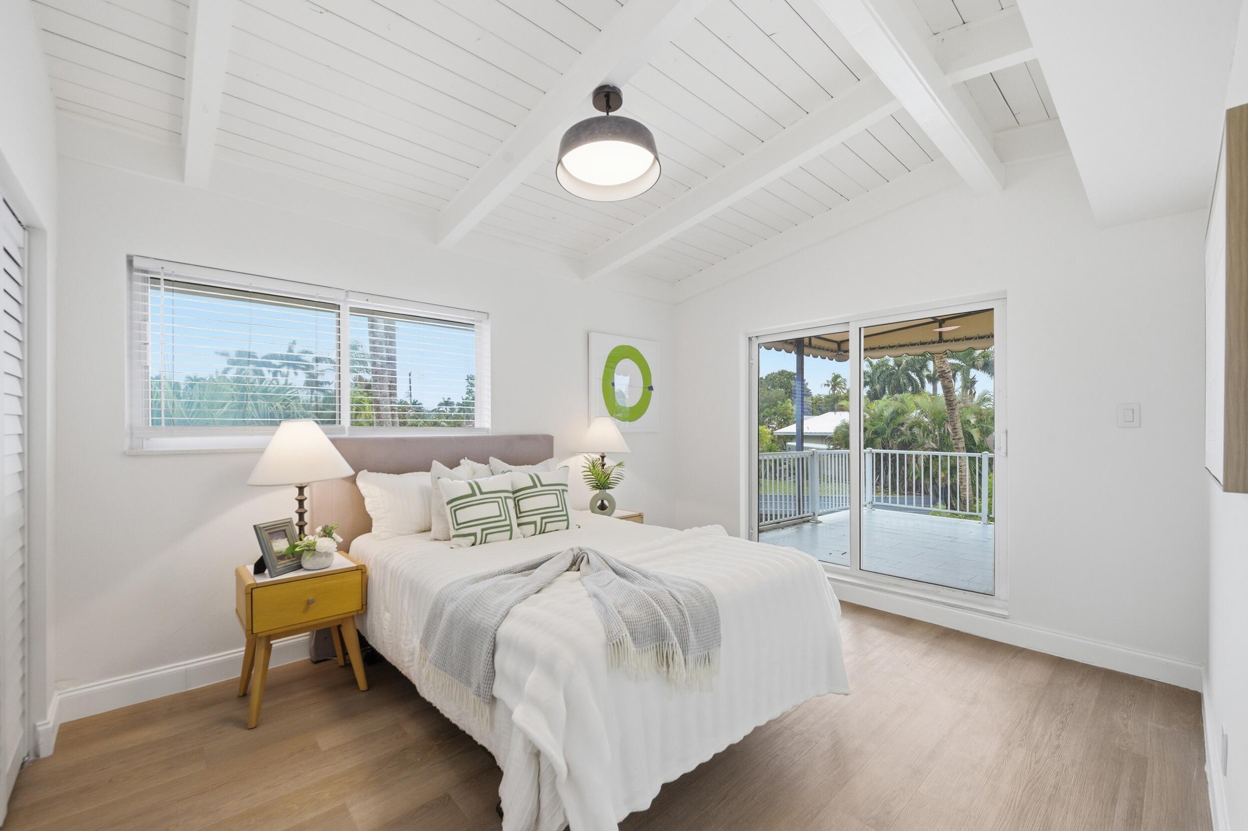 Lauderdale Isles - Residential