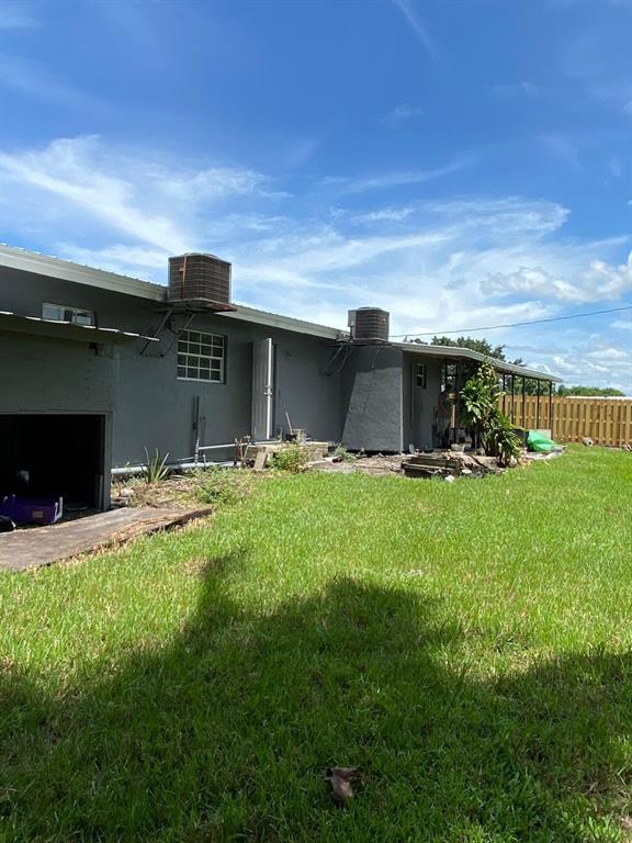 S/D OF 20-43-35 FRAC SEC - Residential Lease