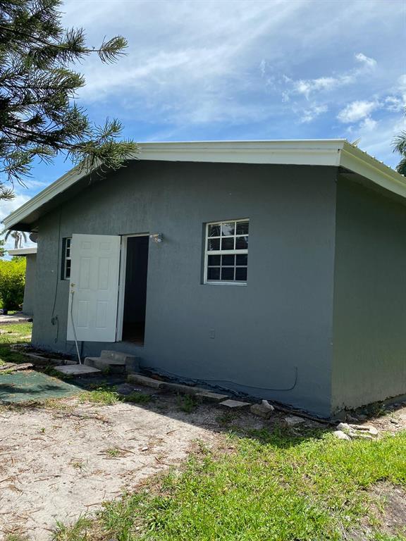 S/D OF 20-43-35 FRAC SEC - Residential Lease