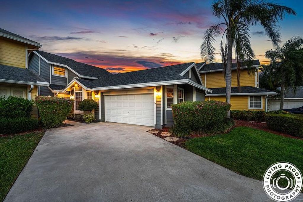 Photo of 5323 Park Place Circle, Boca Raton, FL 33486 (MLS # F10500484)