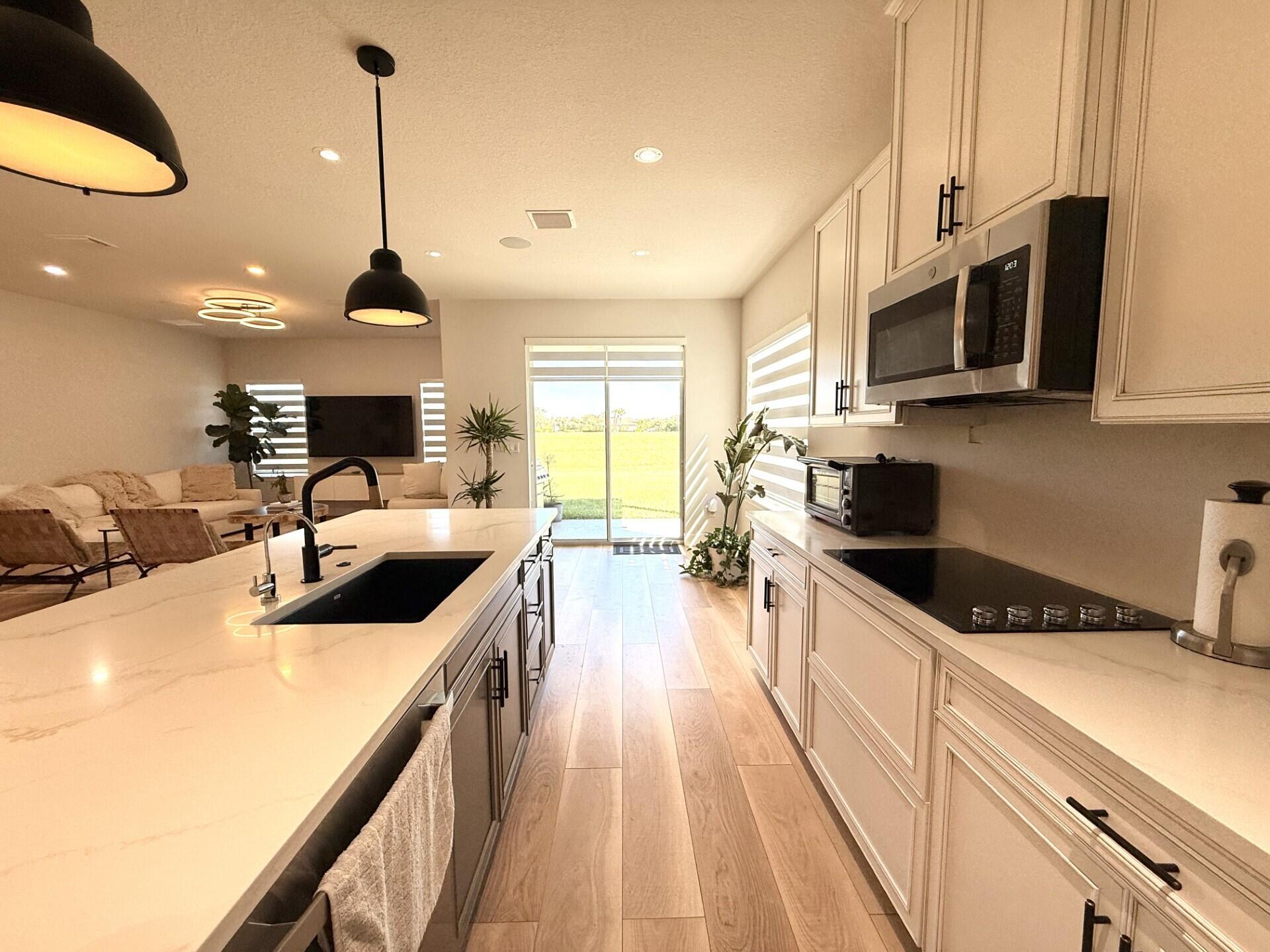 VERANO SOUTH PUD 1 - POD - Residential Lease