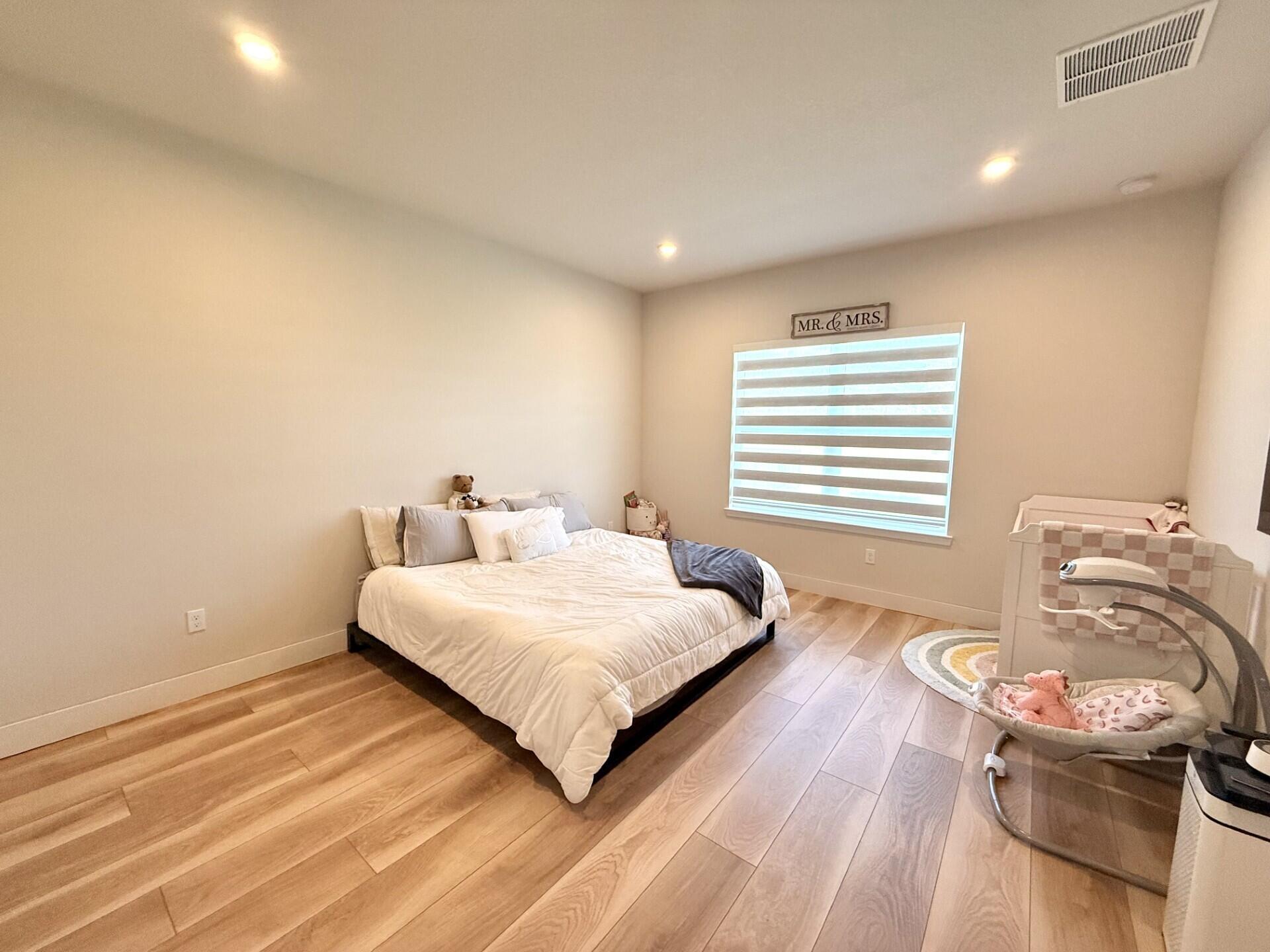 VERANO SOUTH PUD 1 - POD - Residential Lease