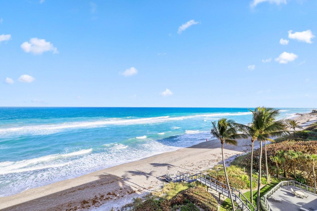 Photo of 19750 Beach Road #7050, Jupiter, FL 33469 (MLS # R11166006)