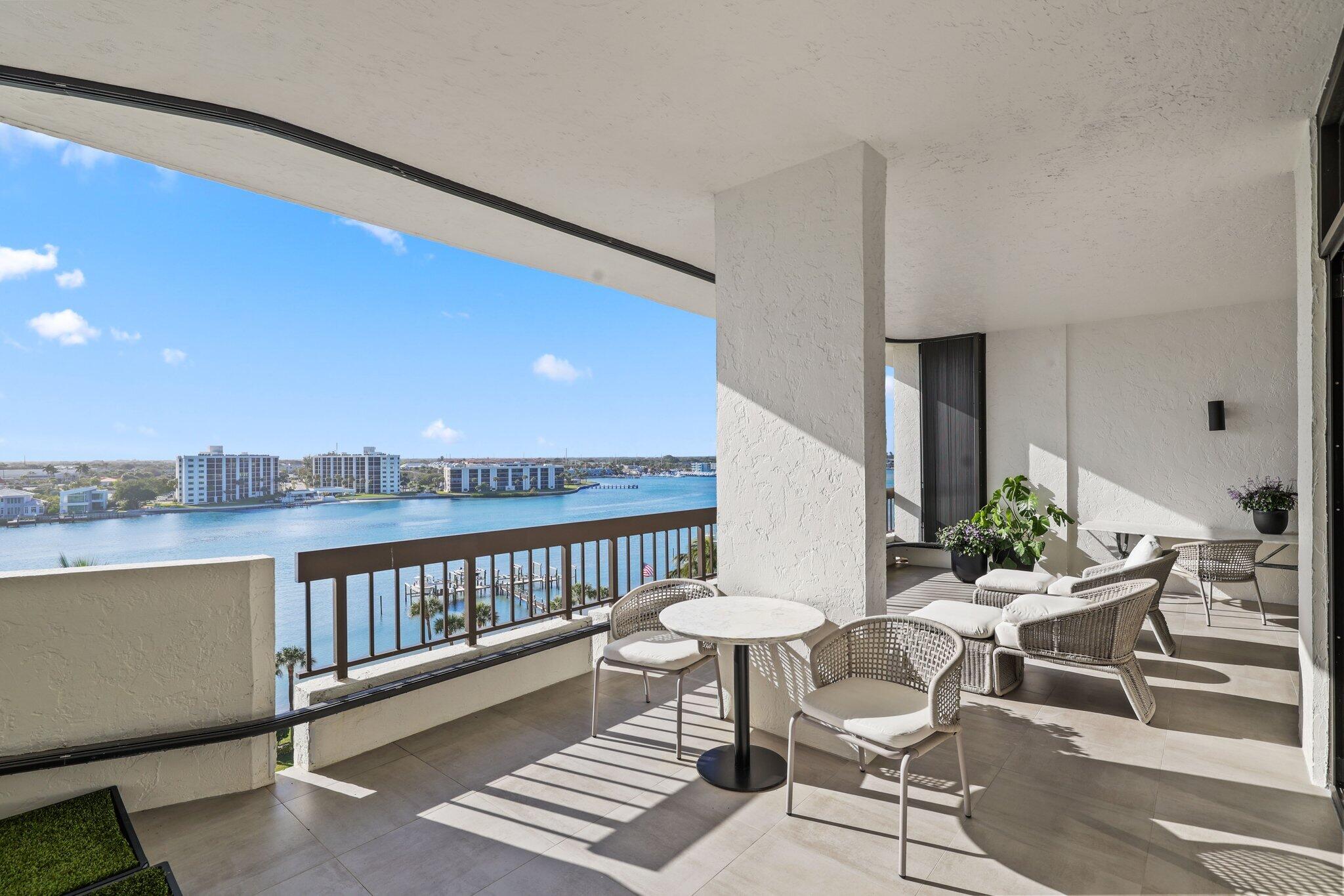 PASSAGES OF JUPITER ISLAND CONDO - Residential