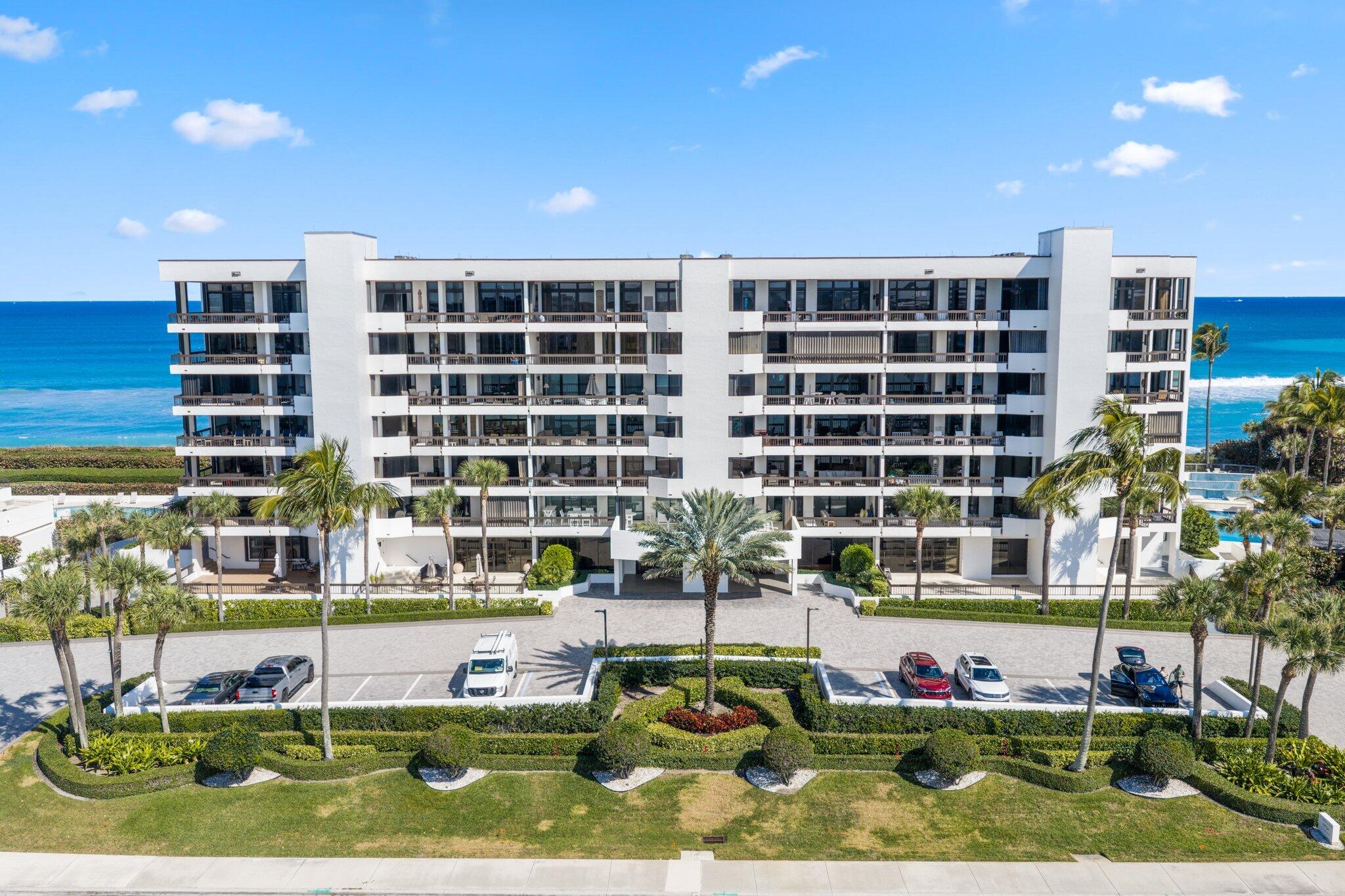 PASSAGES OF JUPITER ISLAND CONDO - Residential