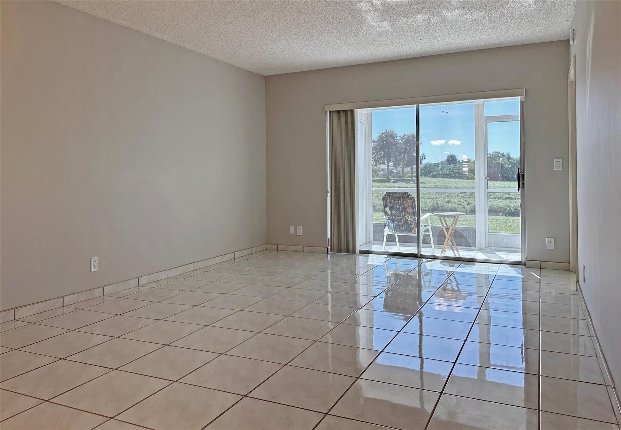 Golfside-Holiday Springs - Residential