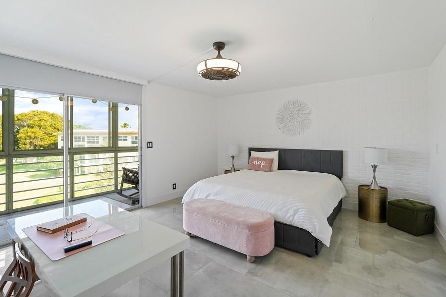 WYNMOOR COUNTRY CLUB - Residential