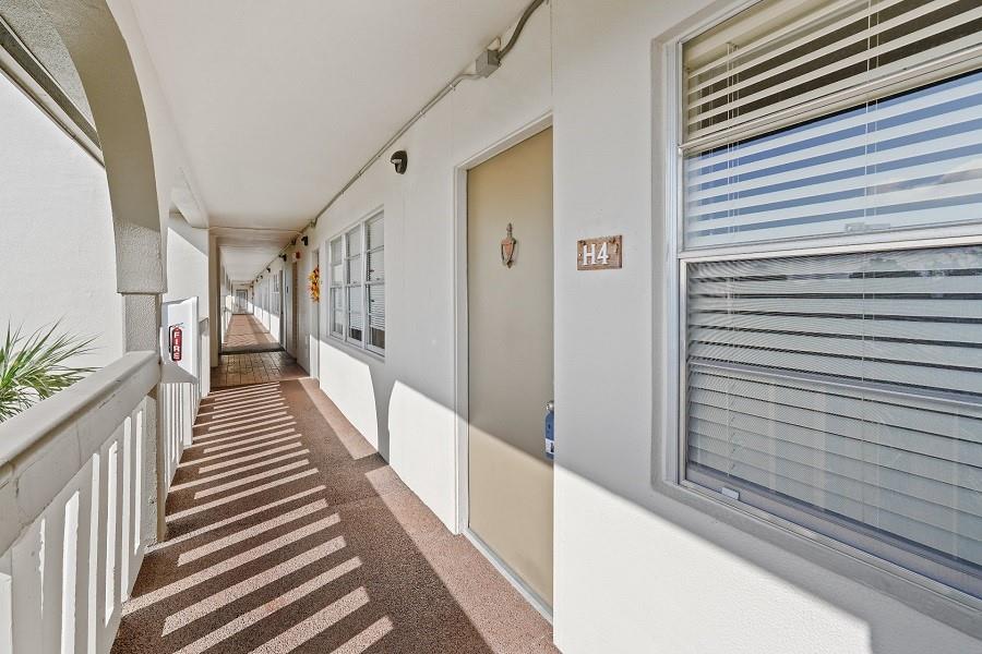 WYNMOOR COUNTRY CLUB - Residential