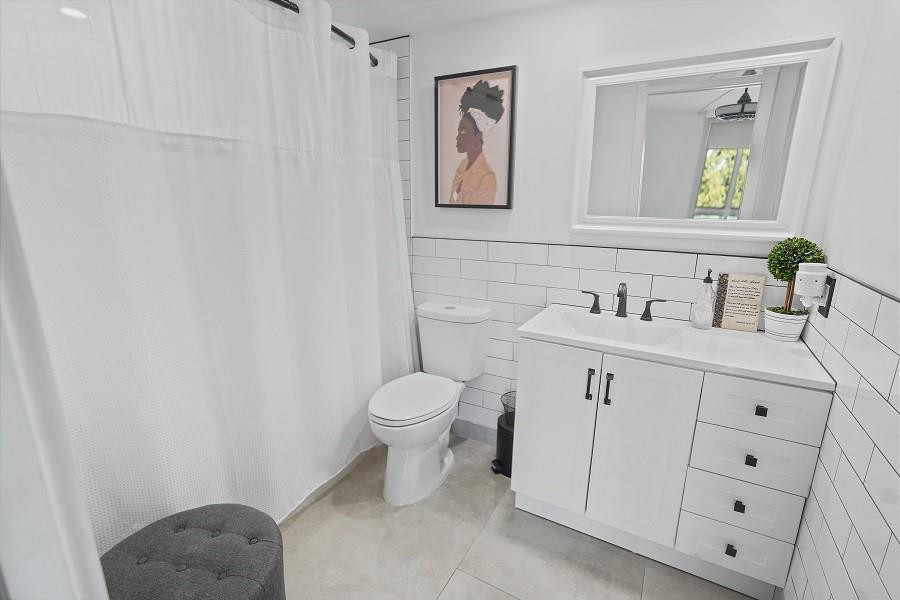 WYNMOOR COUNTRY CLUB - Residential