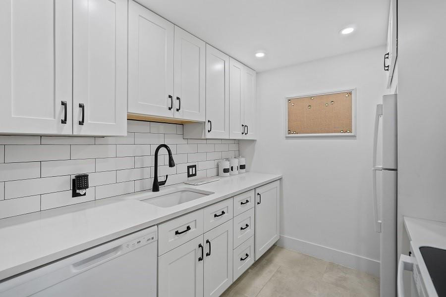 WYNMOOR COUNTRY CLUB - Residential