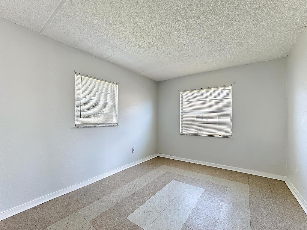 PALM GARDENS CONDO - Residential Lease