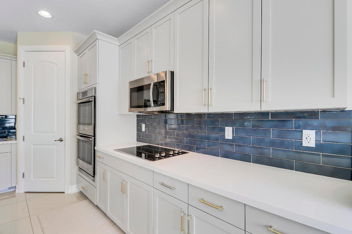 BOCA HIGHLANDS / VALLETTA - Residential