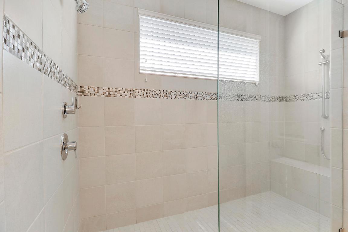 BOCA HIGHLANDS / VALLETTA - Residential