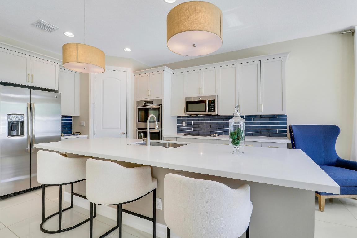 BOCA HIGHLANDS / VALLETTA - Residential