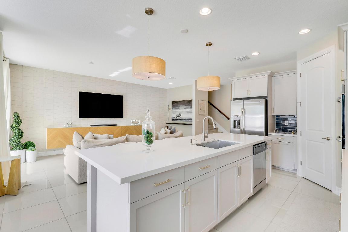 BOCA HIGHLANDS / VALLETTA - Residential