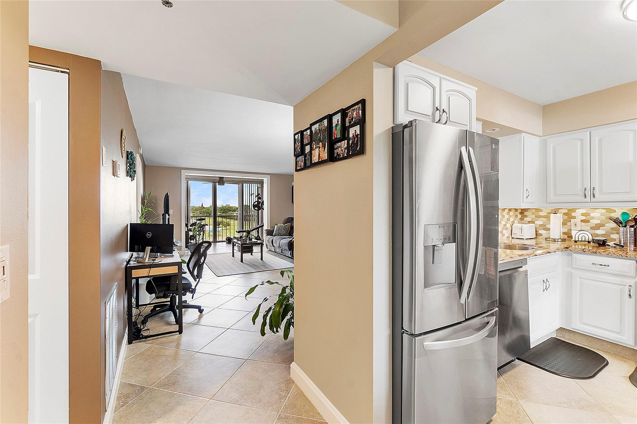 WATERS EDGE TOWERS CONDO - Residential