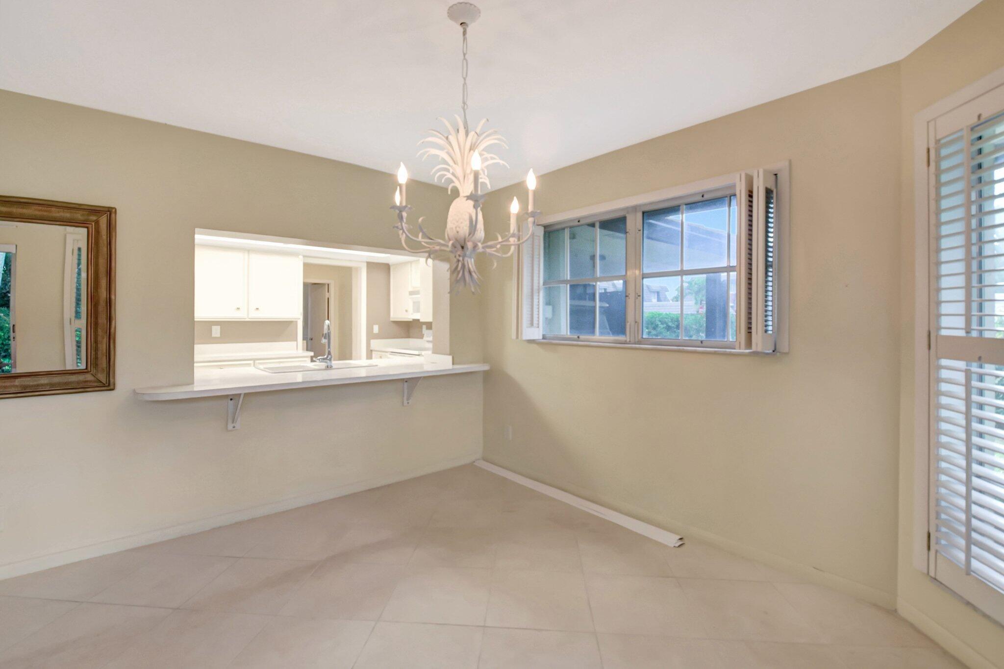 PINE VILLAS 9 - Residential