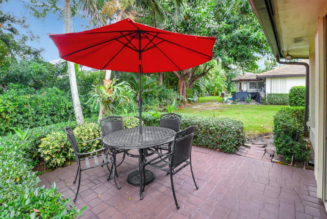 PINE VILLAS 9 - Residential