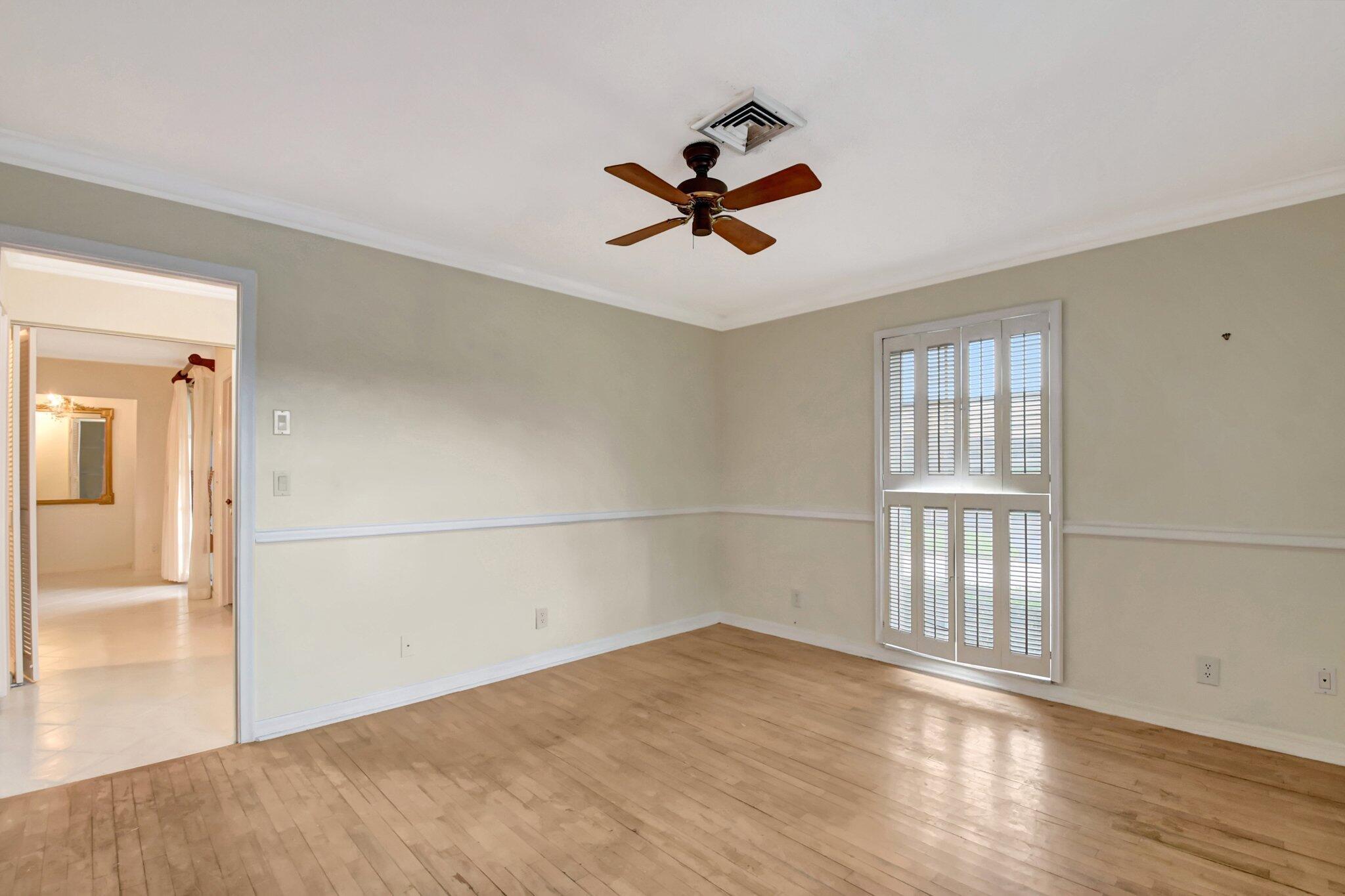 PINE VILLAS 9 - Residential