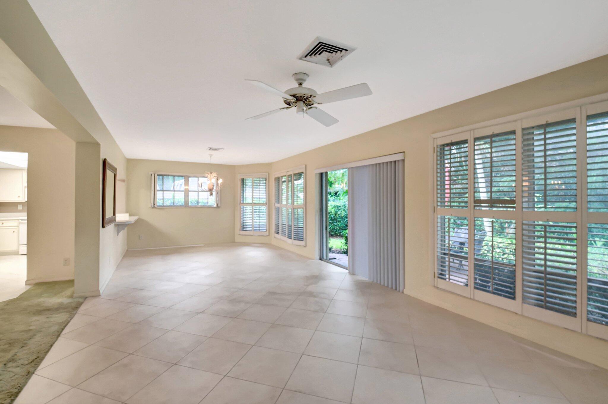 PINE VILLAS 9 - Residential