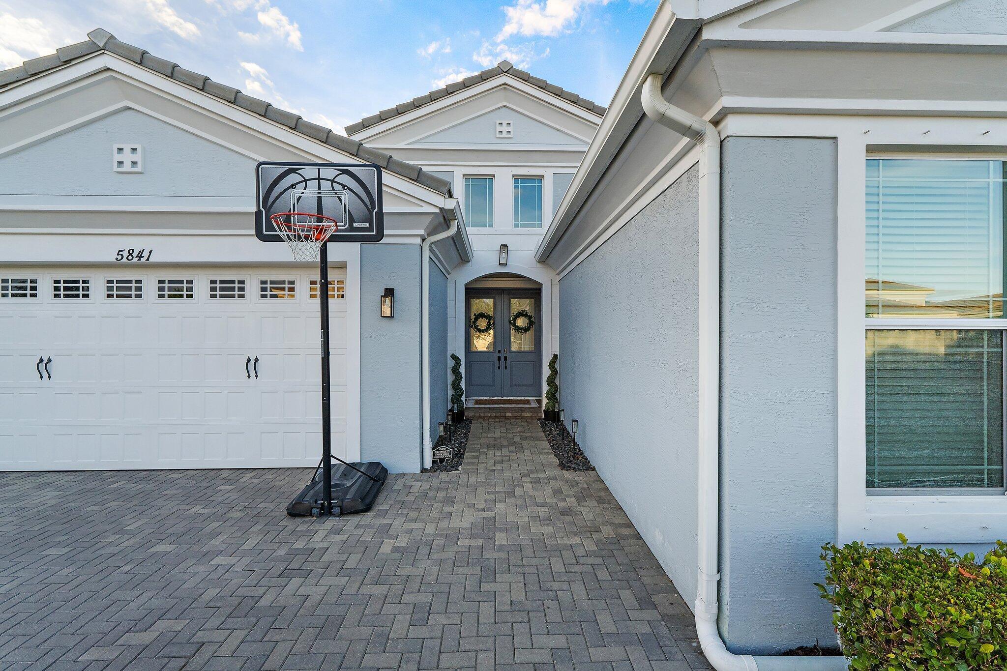 HAMMOCKS OF WESTLAKE - Residential