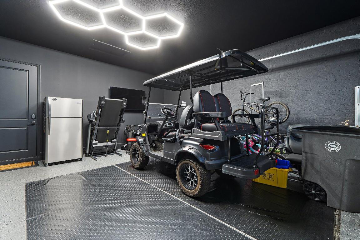 HAMMOCKS OF WESTLAKE - Residential