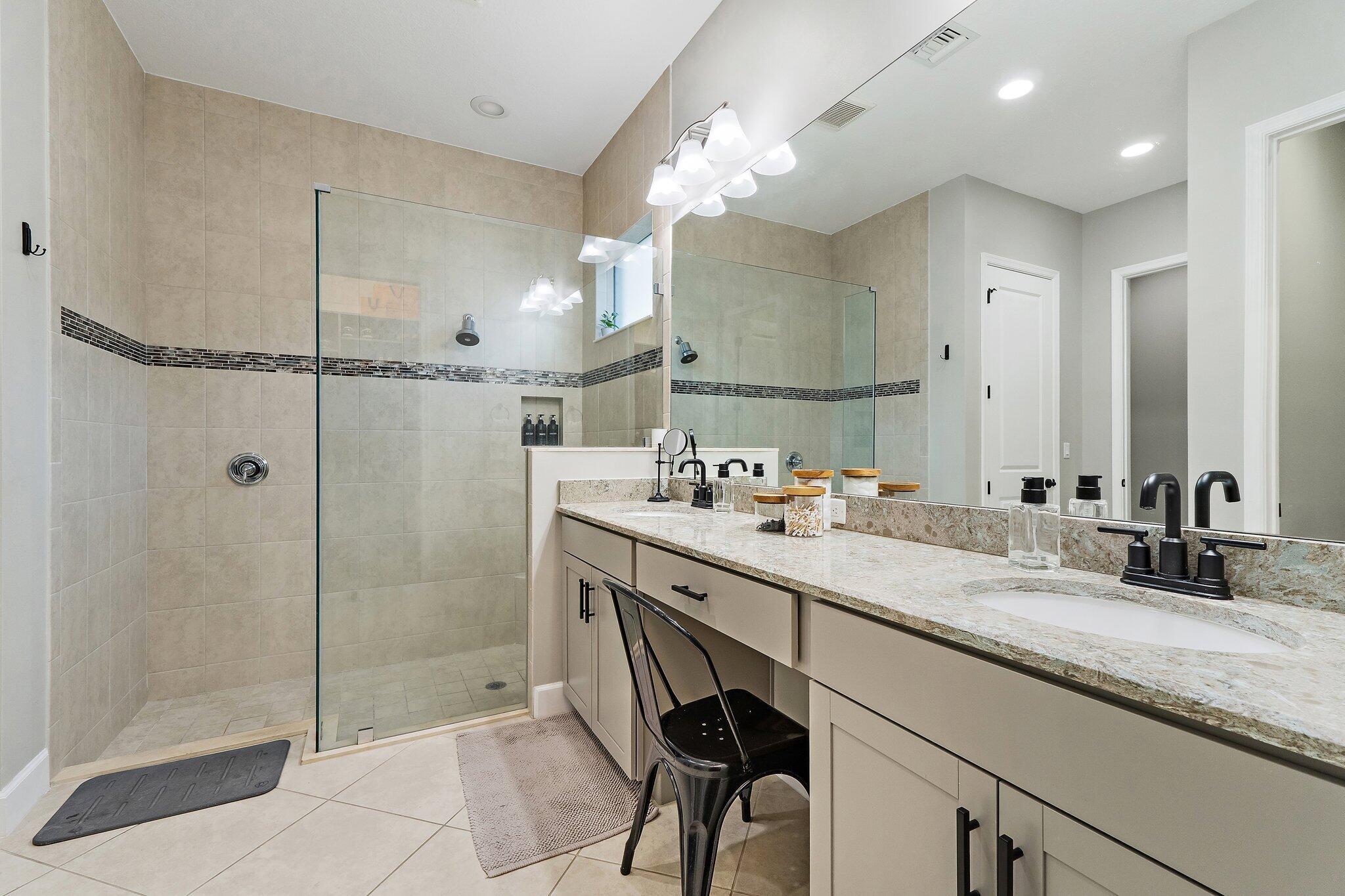 HAMMOCKS OF WESTLAKE - Residential