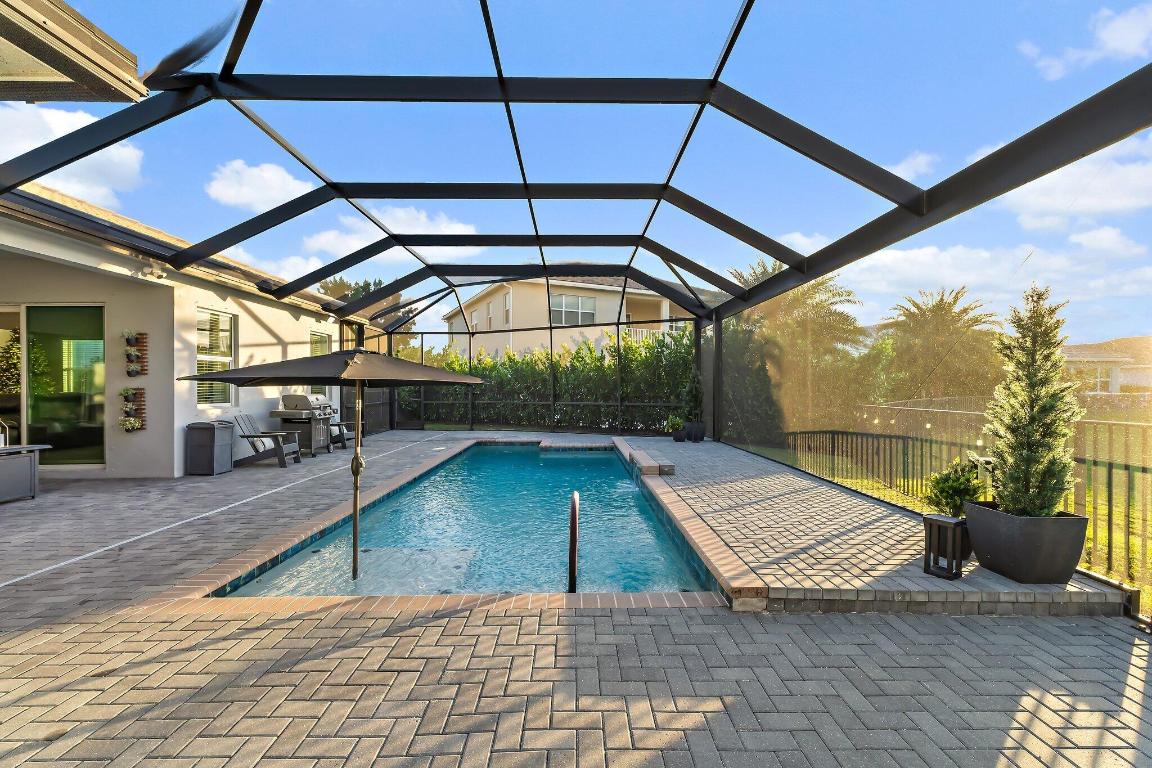 HAMMOCKS OF WESTLAKE - Residential