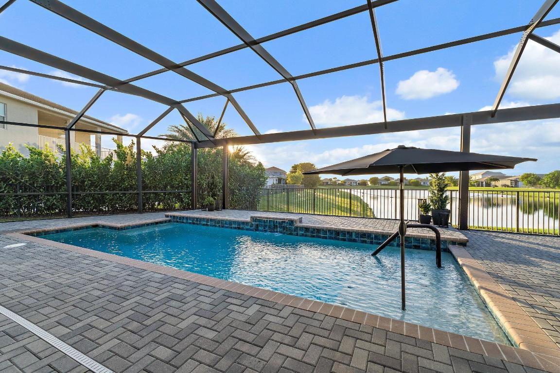 HAMMOCKS OF WESTLAKE - Residential