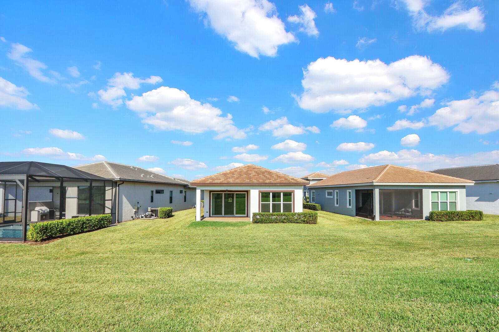 VERANO SOUTH PUD 1 - POD - Residential Lease