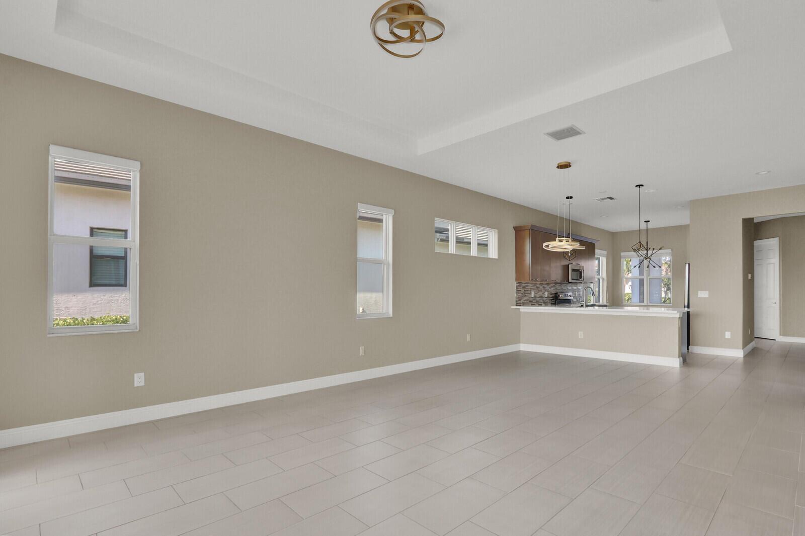 VERANO SOUTH PUD 1 - POD - Residential Lease