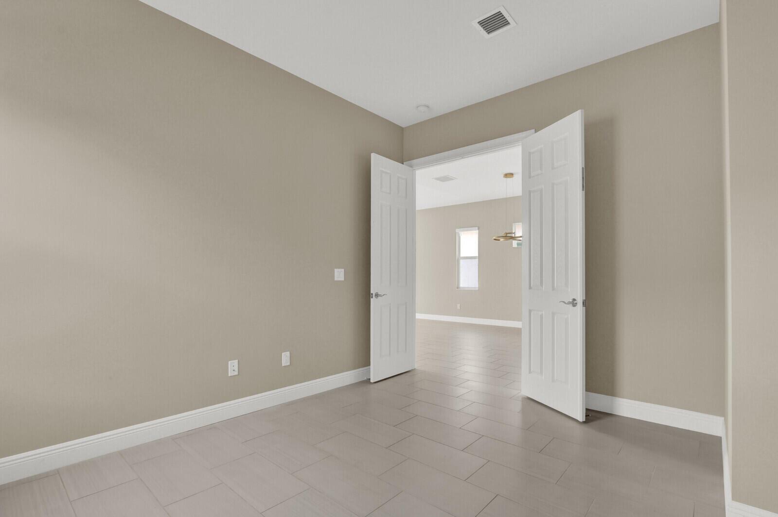 VERANO SOUTH PUD 1 - POD - Residential Lease