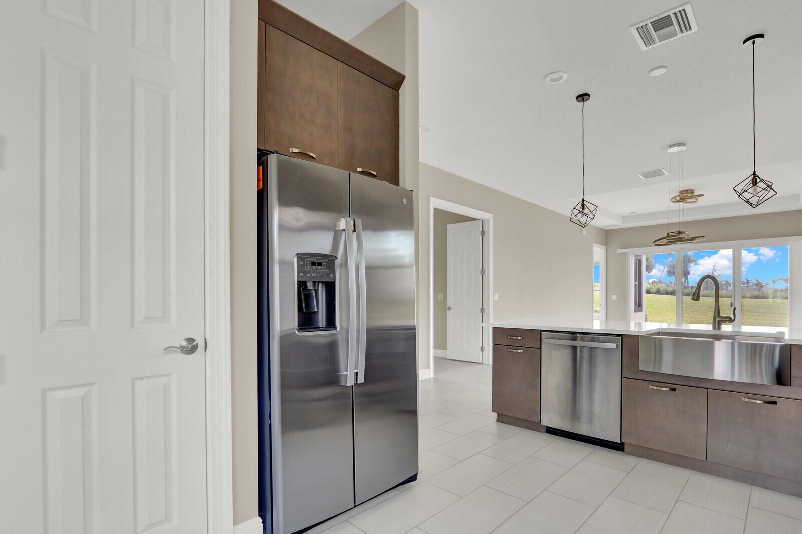 VERANO SOUTH PUD 1 - POD - Residential Lease