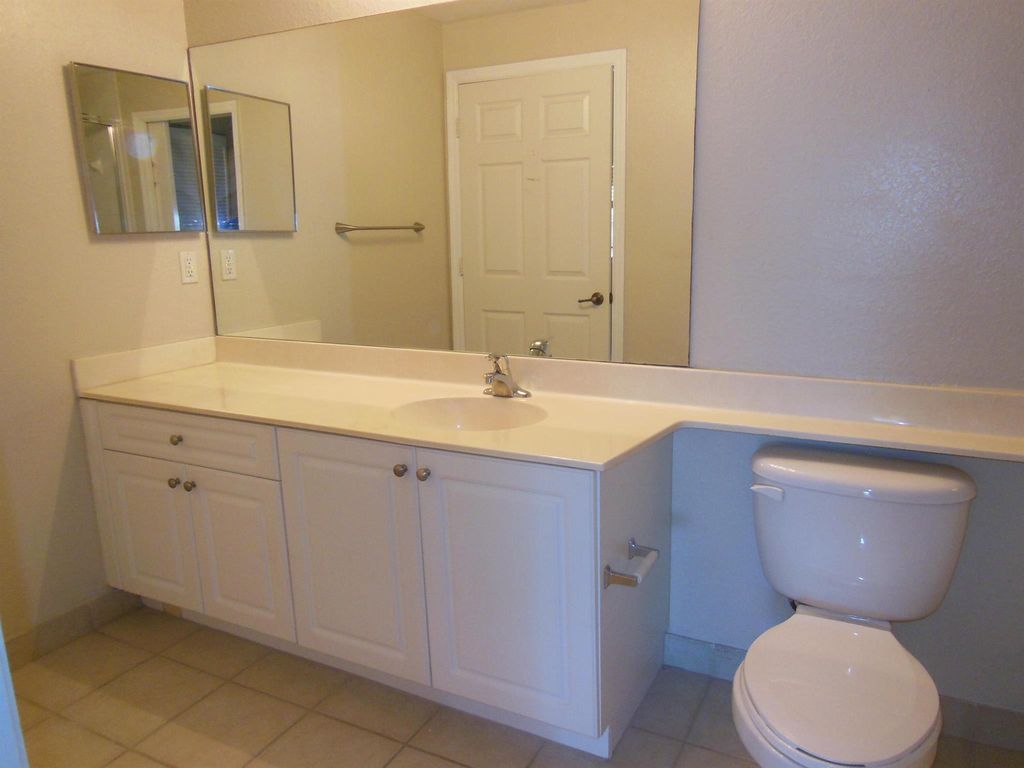 Photo of 2811 Grande Parkway #201, Palm Beach Gardens, FL 33410 (MLS # R10941946)