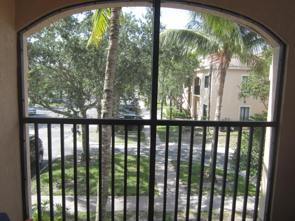 Photo of 2811 Grande Parkway #201, Palm Beach Gardens, FL 33410 (MLS # R10941946)