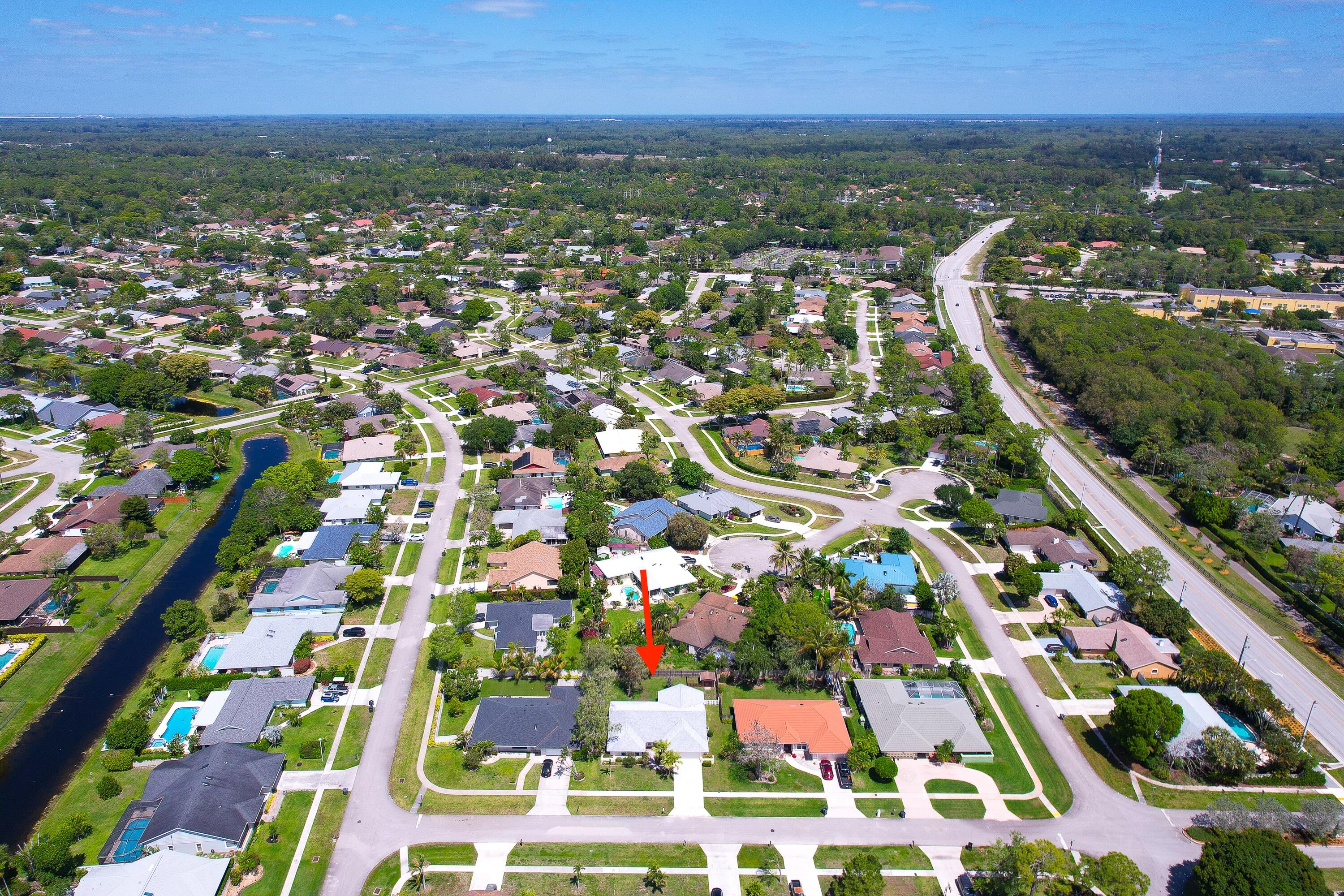 SUGAR POND MANOR OF WELLINGTON - Residential