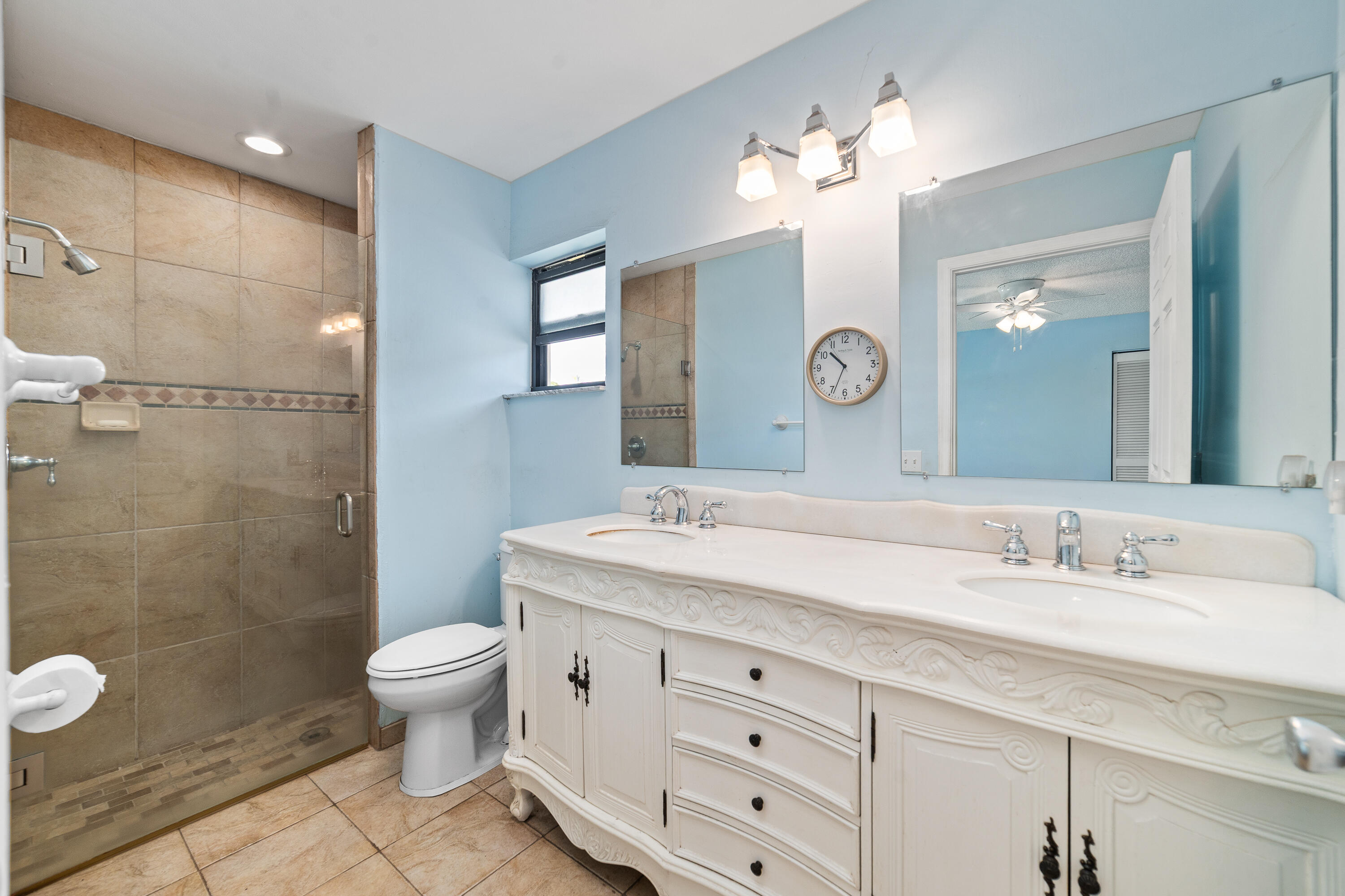 SUGAR POND MANOR OF WELLINGTON - Residential