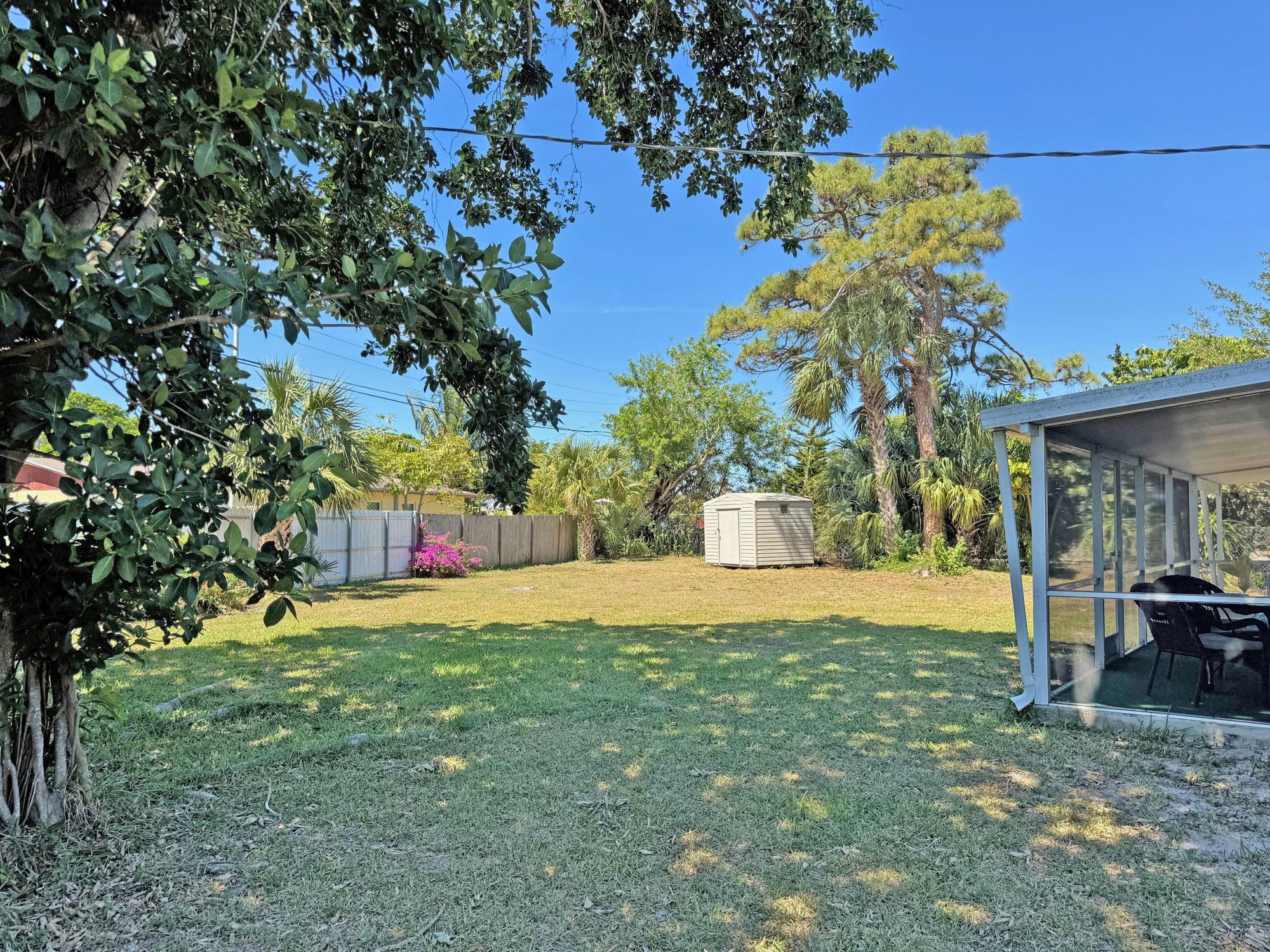 Lake Worth Hills Add 03 - Residential