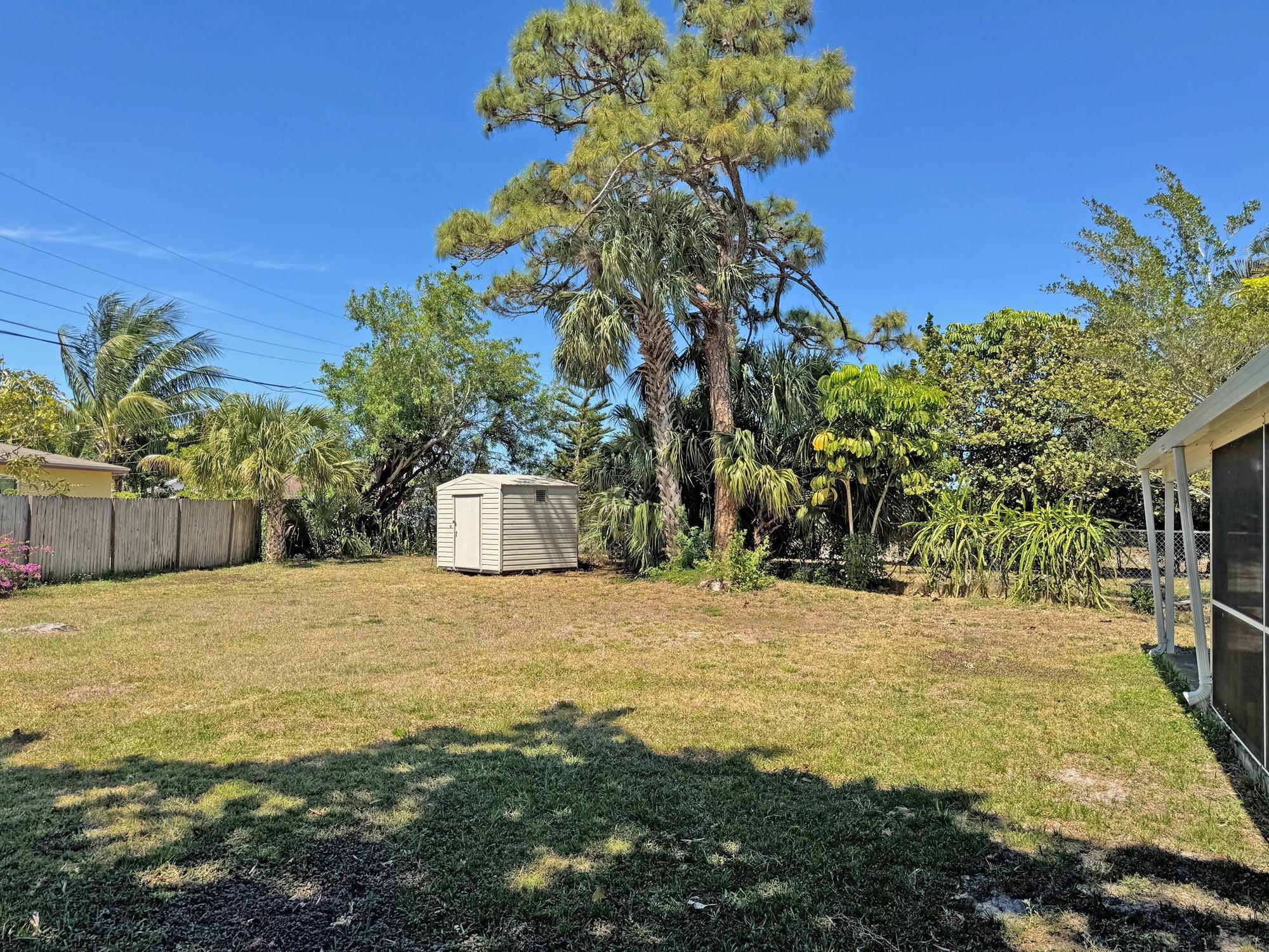 Lake Worth Hills Add 03 - Residential