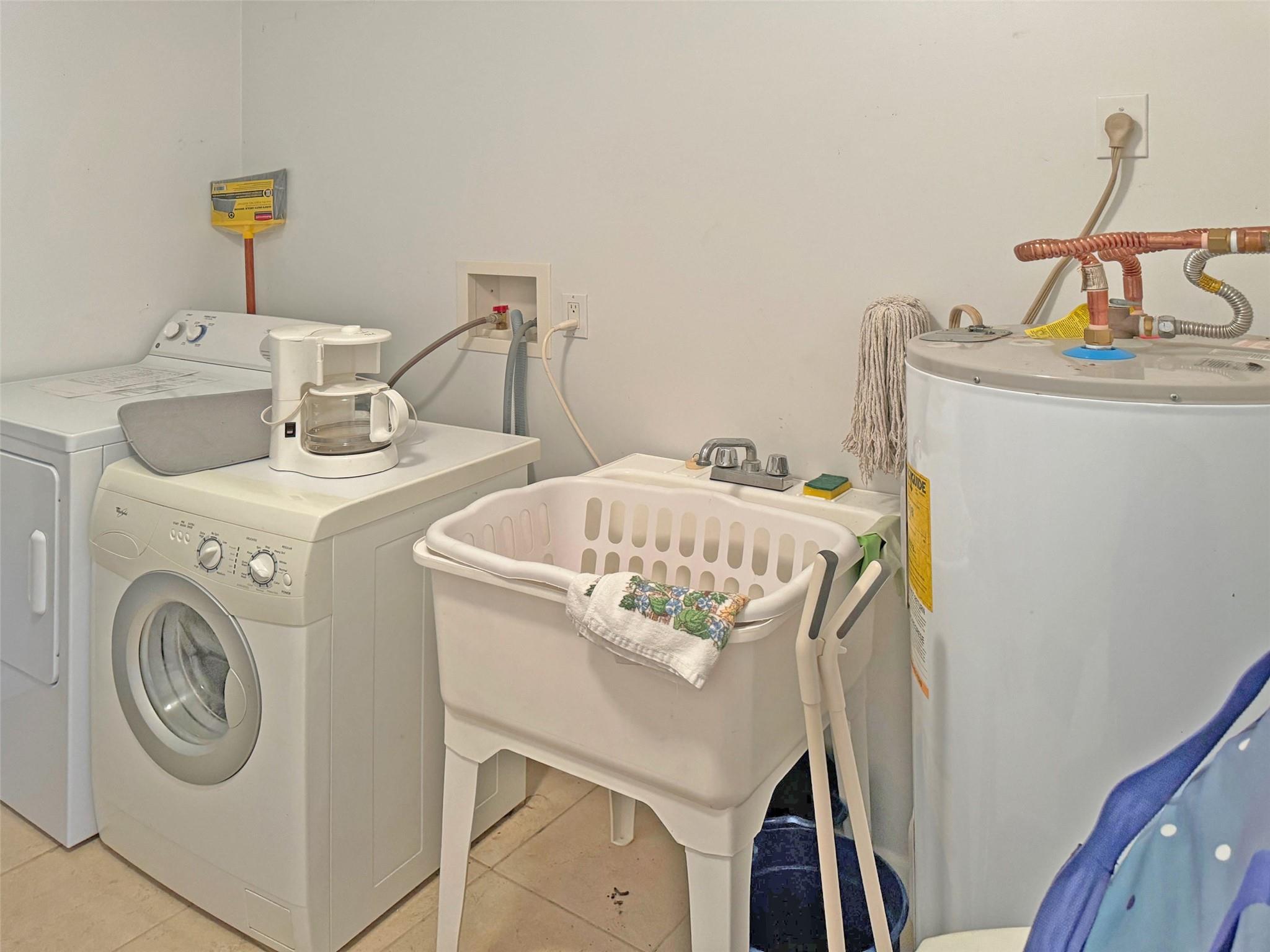 Lake Worth Hills Add 03 - Residential