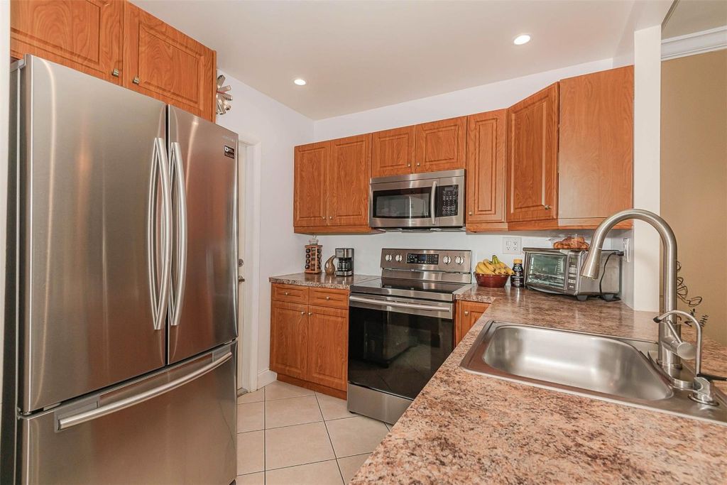 Photo of 3431 NW 50th Avenue #201, Lauderdale Lakes, FL 33319 (MLS # F10474321)