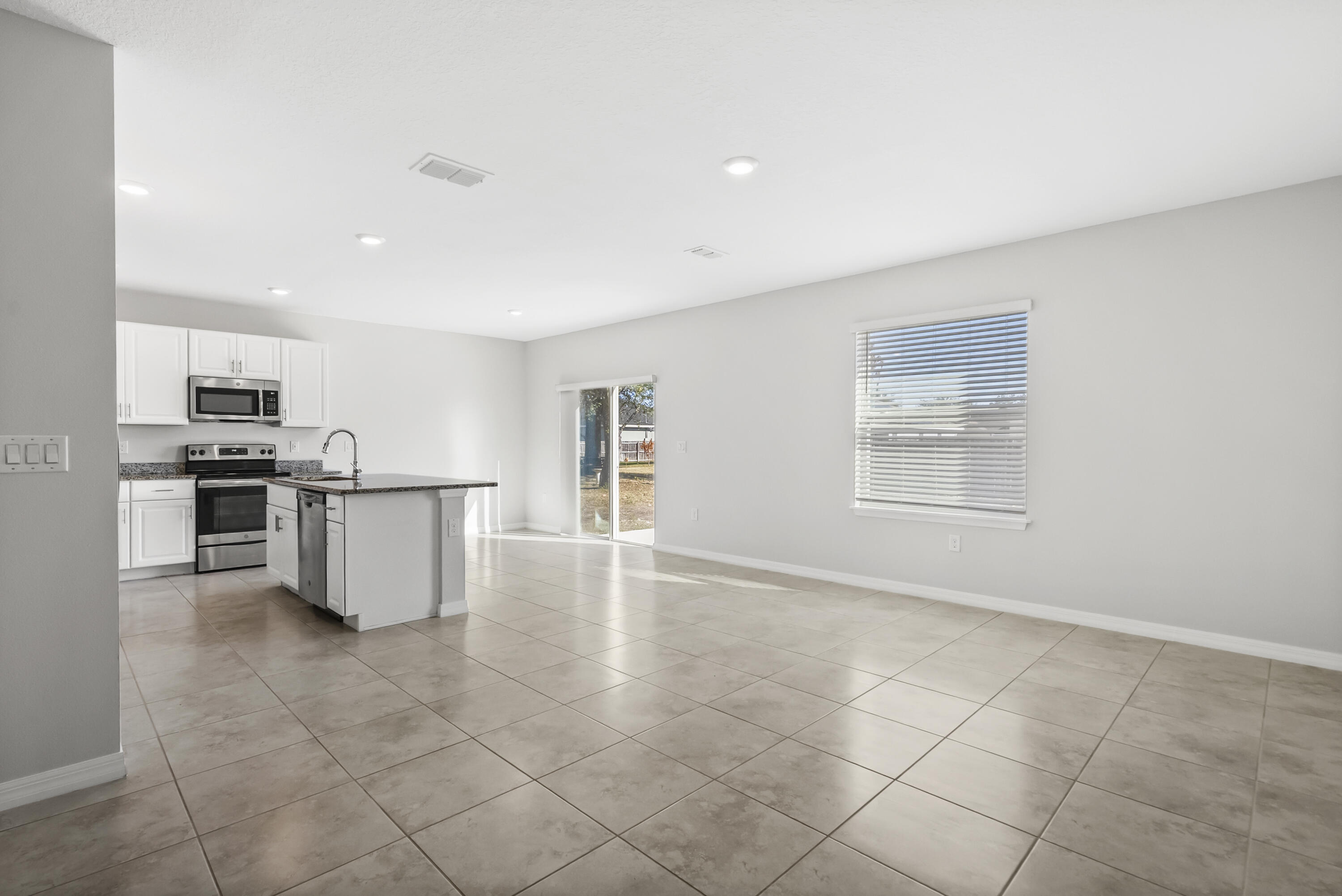 PORT ST LUCIE SECTION 9 - Residential