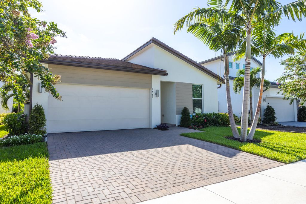 Photo of 2662 Country Lake Trail, Boynton Beach, FL 33436 (MLS # R11014552)
