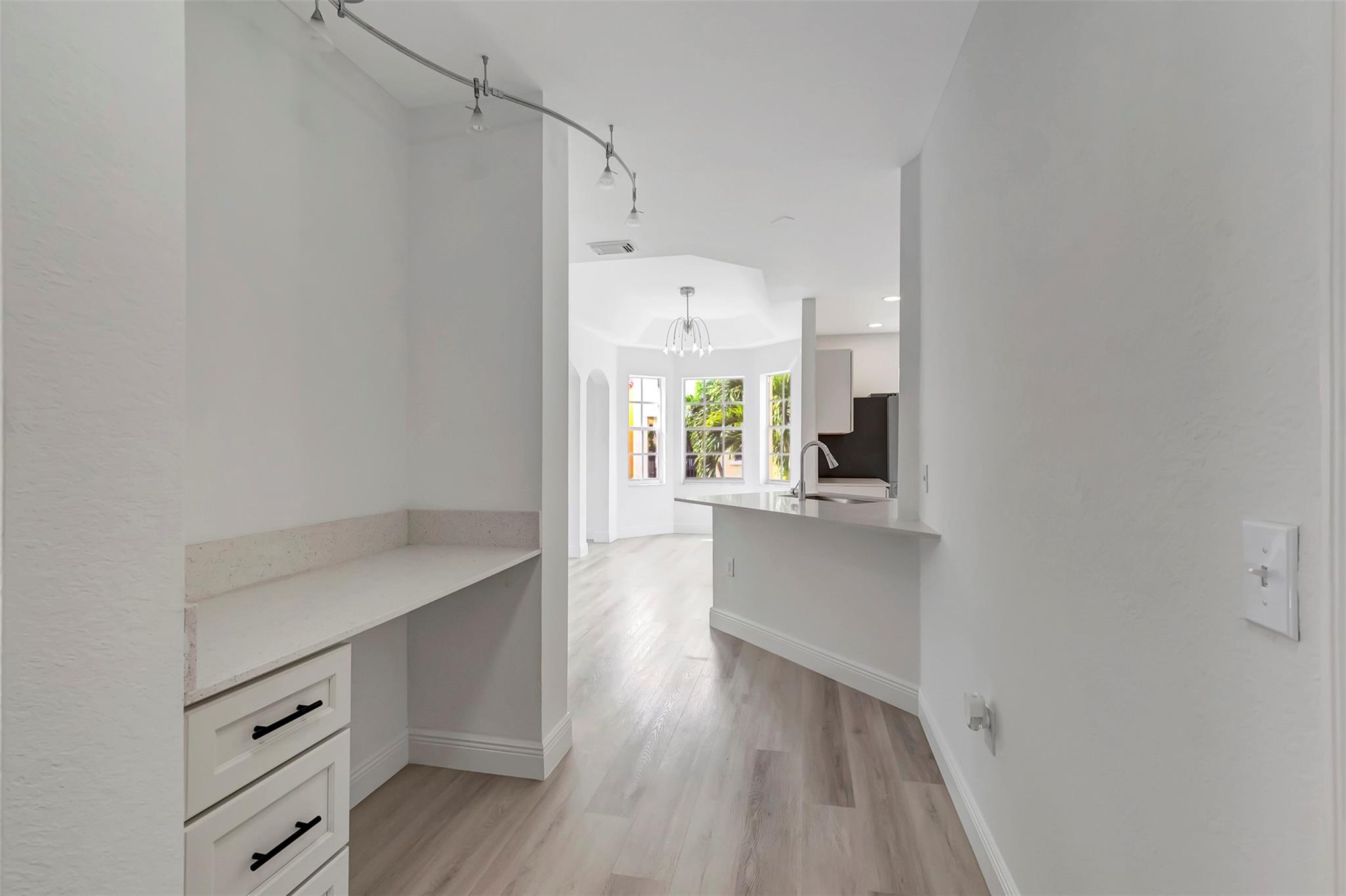 Residences of Belmont - Residential