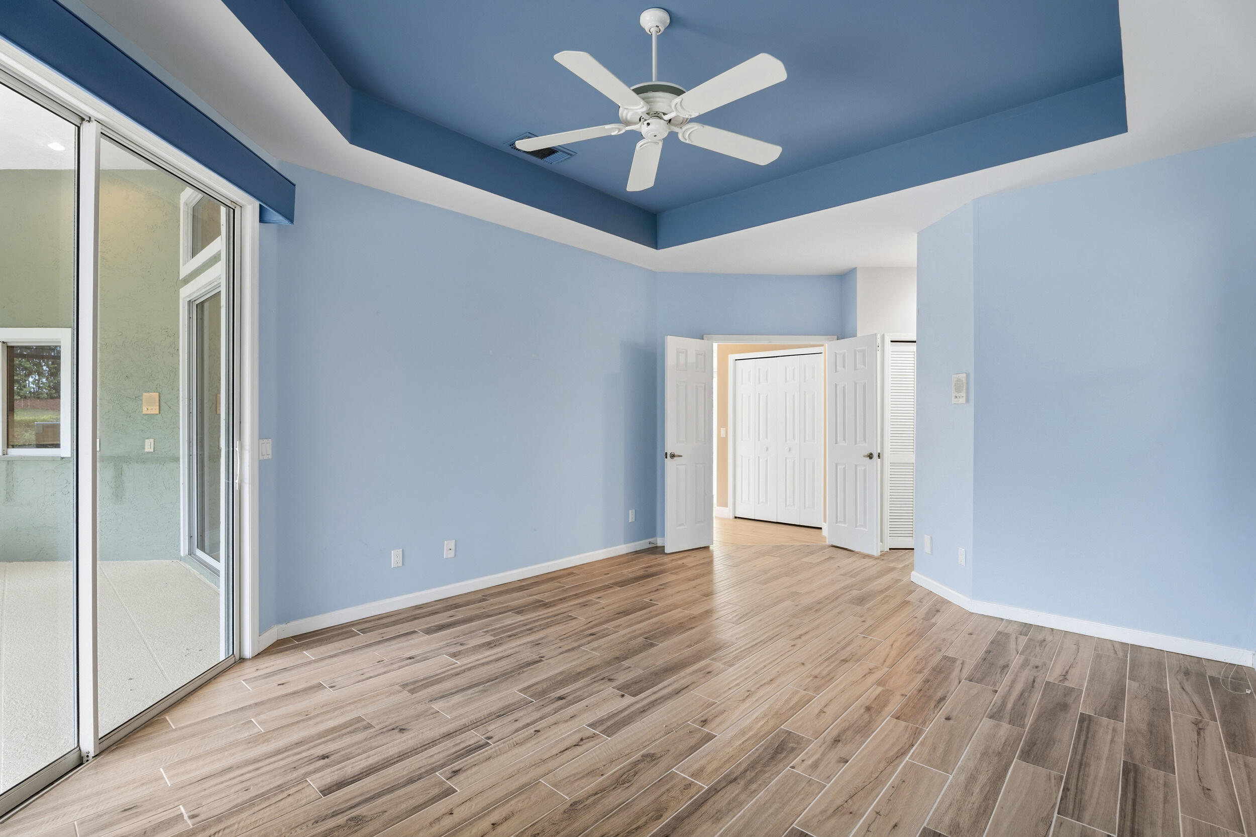 MARINER SANDS - Residential