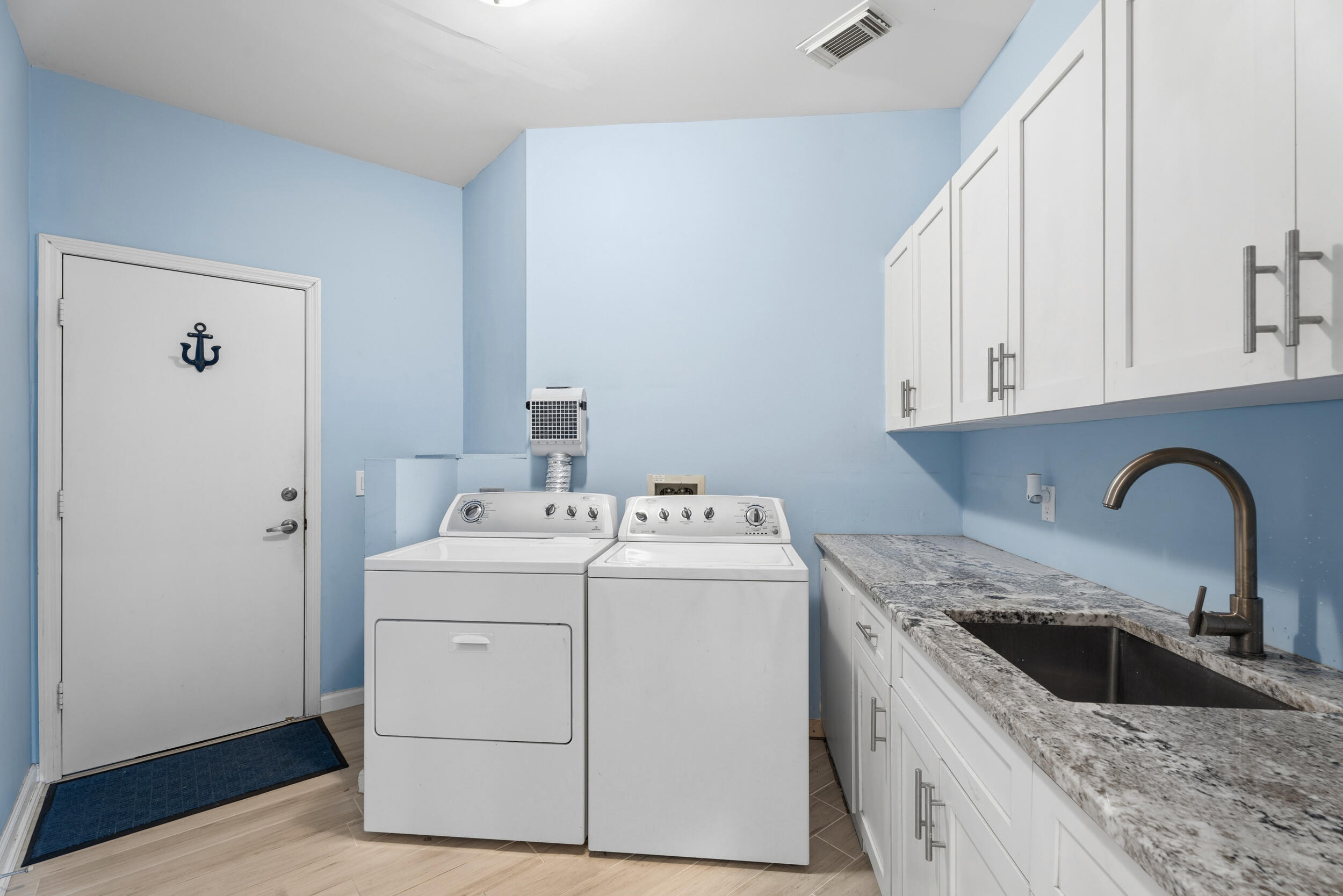 MARINER SANDS - Residential