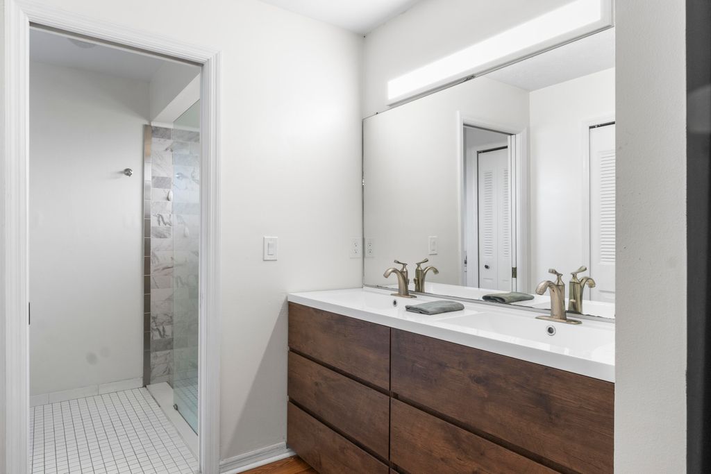 Photo of 814 SE Starflower Avenue, Port Saint Lucie, FL 34983 (MLS # R11146217)