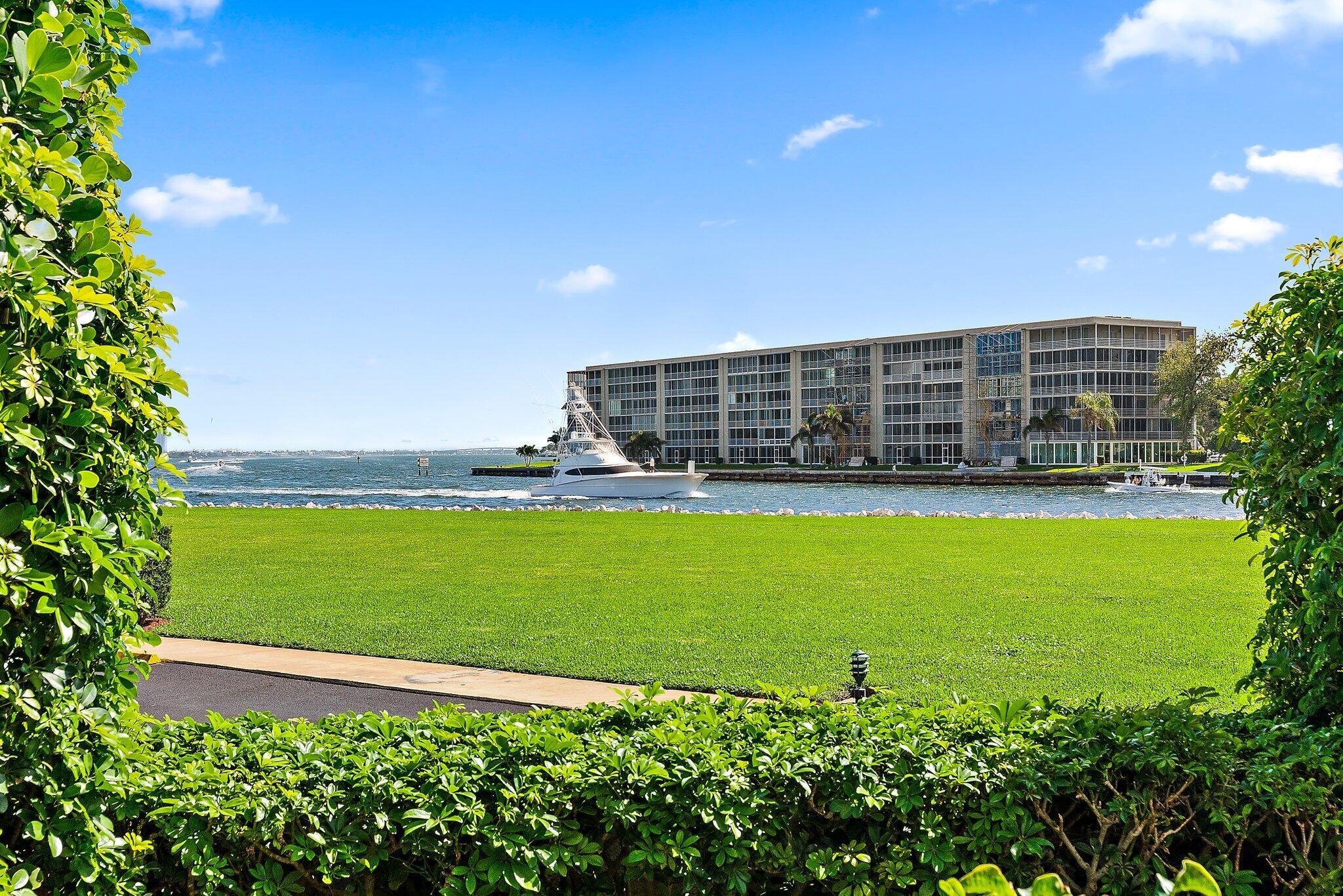 OLD PORT COVE TOWER WEST - Residential