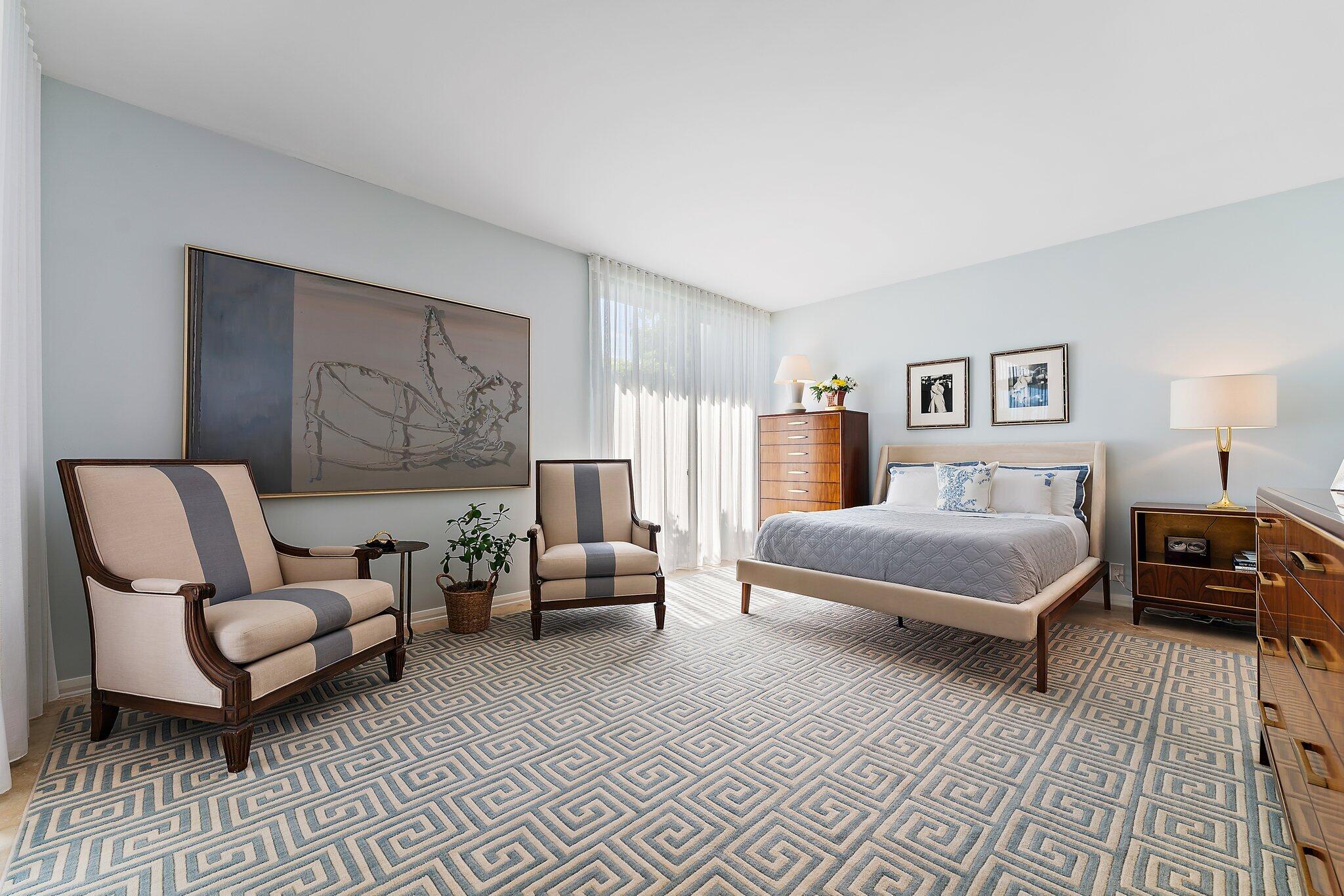 OLD PORT COVE TOWER WEST CONDO - Residential